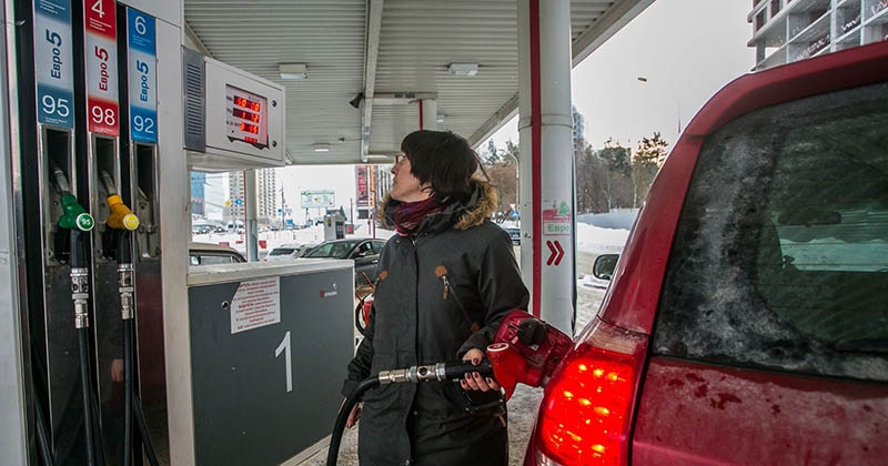 Рекламная акция АЗС Газпромнефть «Снижение цены за каждый литр на все виды топлива на АЗС ежедневно с 22.00 до 07.00»